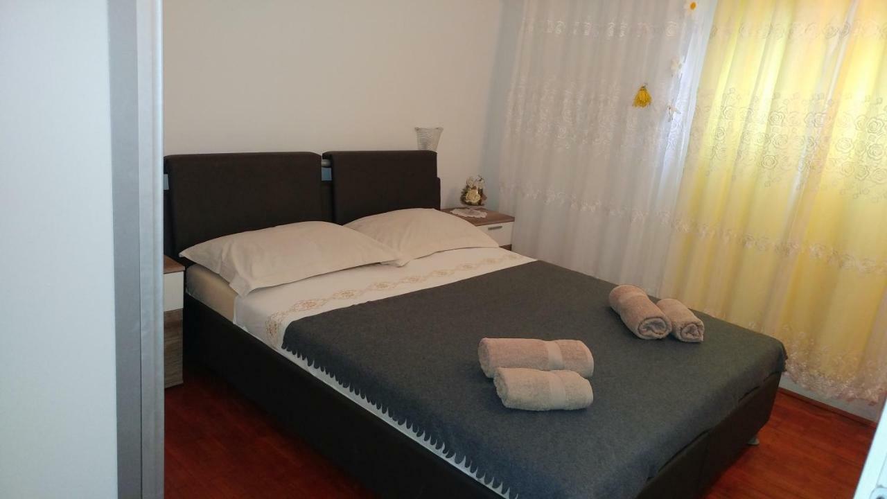 Apartment Stanisic Kneza Eksteriør bilde